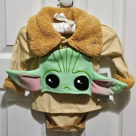 Disney Baby Yoda Costume 6-9 Months Grogu The Mandalorian Halloween Disney Store - Picture 1 of 9